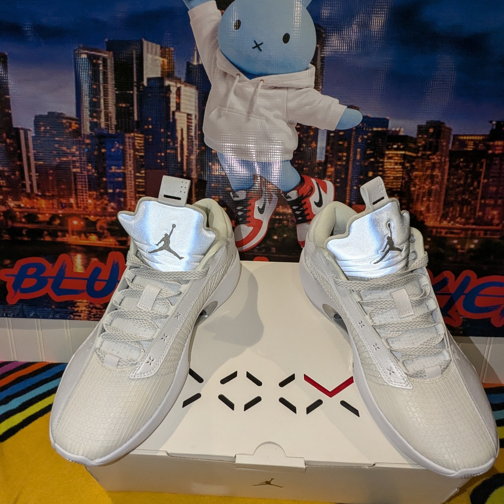 Jordan XXXV Low Metallic Silver - Men's Size #10 ** New/Tried On**